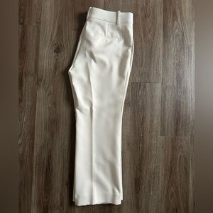 Ann Taylor creamy white cropped trousers